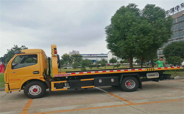 淮北定远24小时拖车救援电话号码，定远道路救援公司怎么收费的